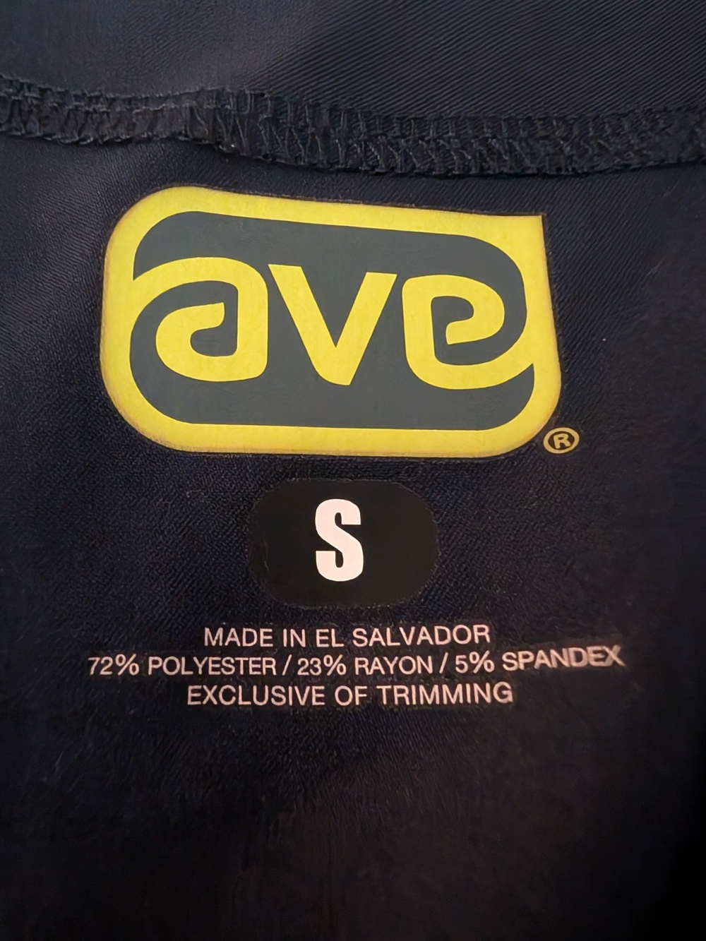 Ava Women's V-Neck Scrub Top in Navy - Picture 3 of 3